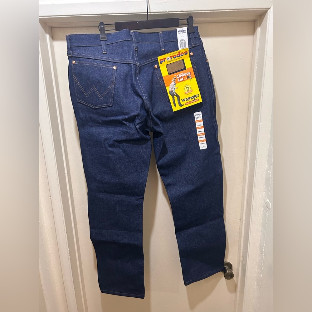 Wrangler Men’s Blue Pro Rodeo Jeans 13MWZ Original Fit Cowboy Cut  37 x 32 NWT